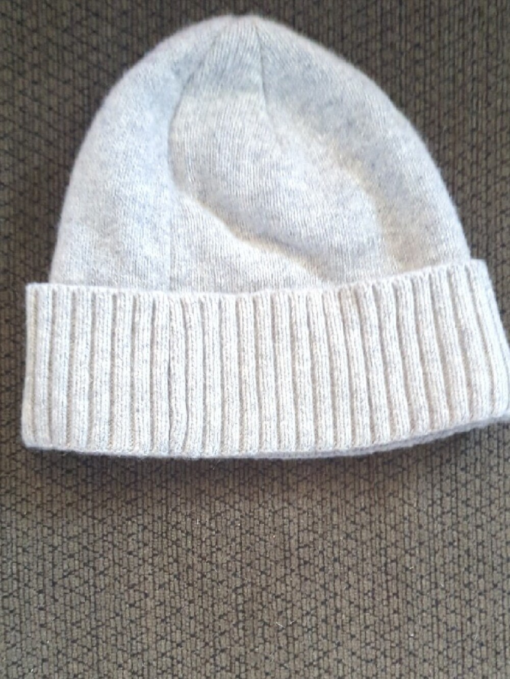 Patagonia Light Gray Beanie - Picture 2 of 2
